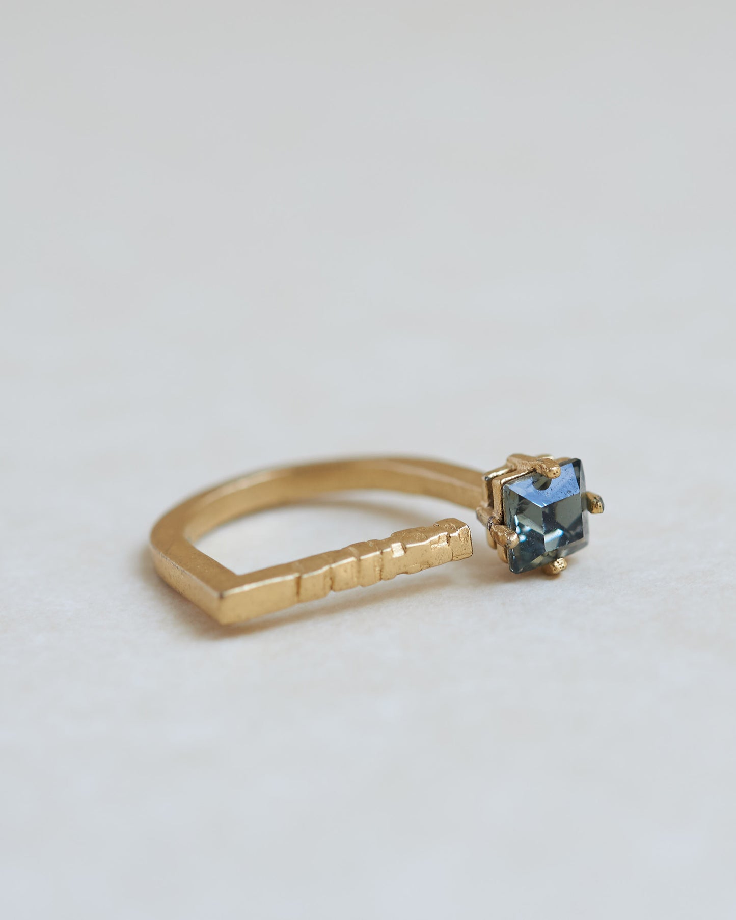 Mila Ring Gold