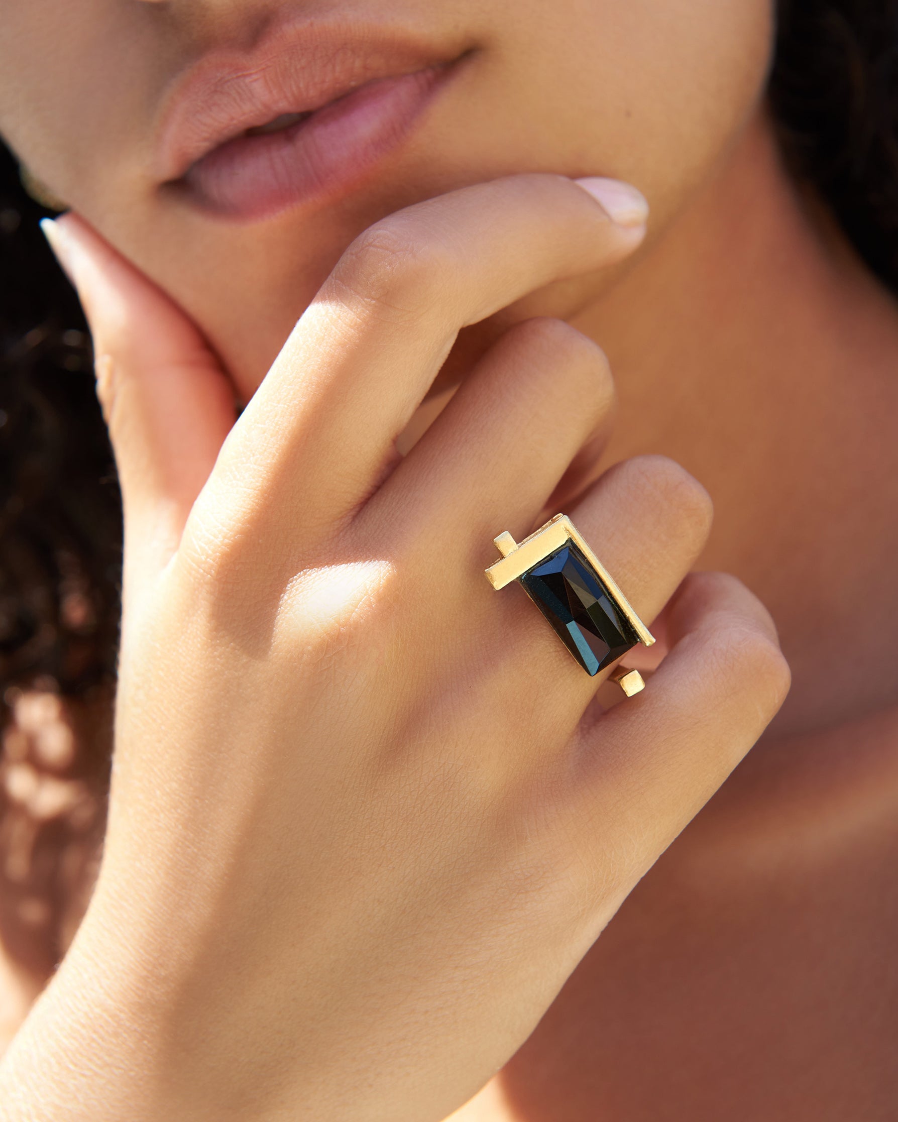 Nichos Rings Nora Ring Gold – Darios Jewelry